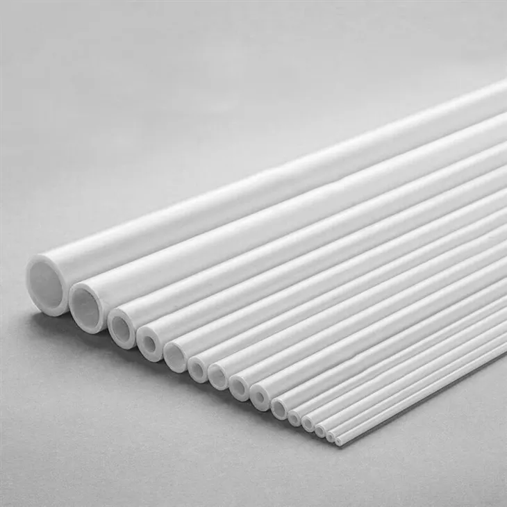 Ištraukiami stiklo pluošto vamzdžiai